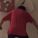 Cabeça na parede