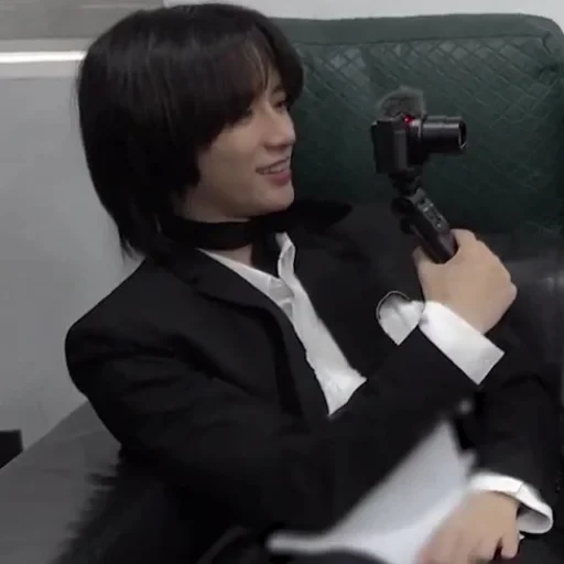 静か ; Beomgyu ` . 3