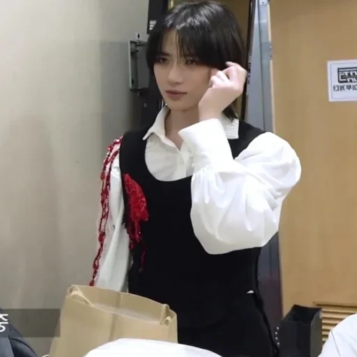 静か ; Beomgyu ` . 10