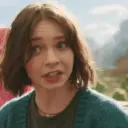 Emma Myers 🌈🍁 16