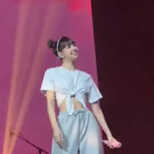 Hamilton BORN PINK WORLD TOUR: 14