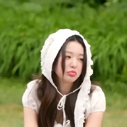 Wonyoung / IVE  9