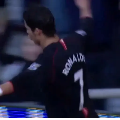 Cr7 16